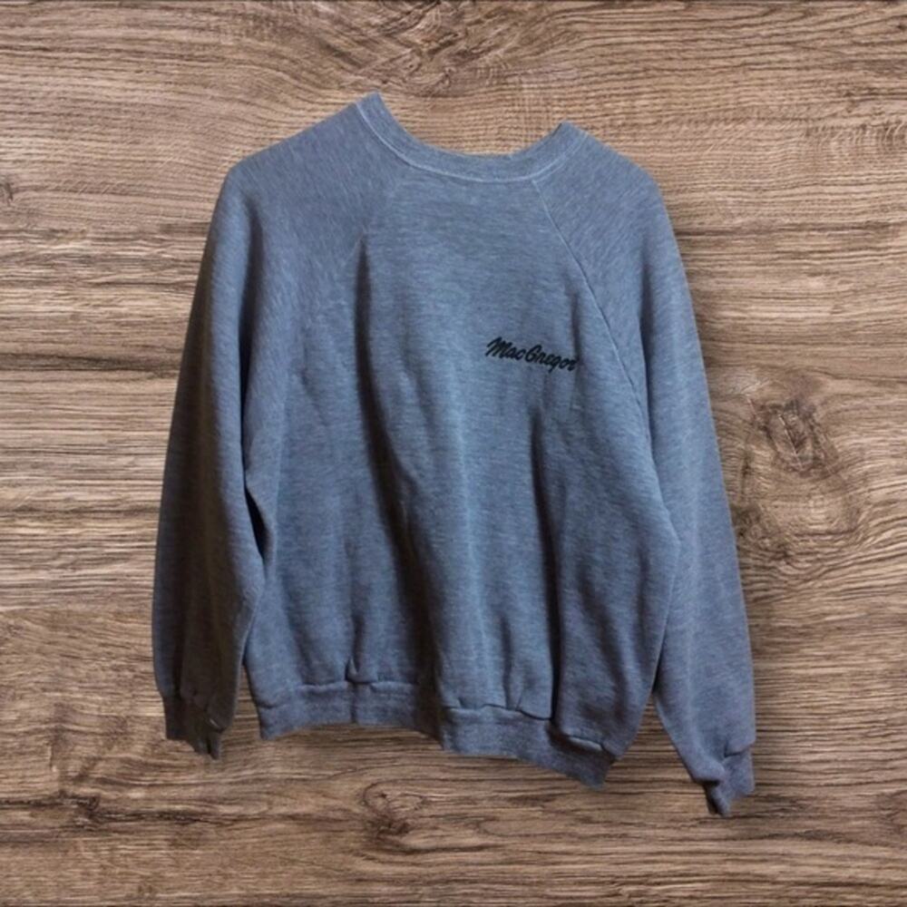 Vintage 1980’s MacGregor grey sweatshirt. XL (46)